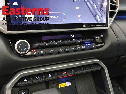 Used 2024 Toyota Tundra Platinum image 19