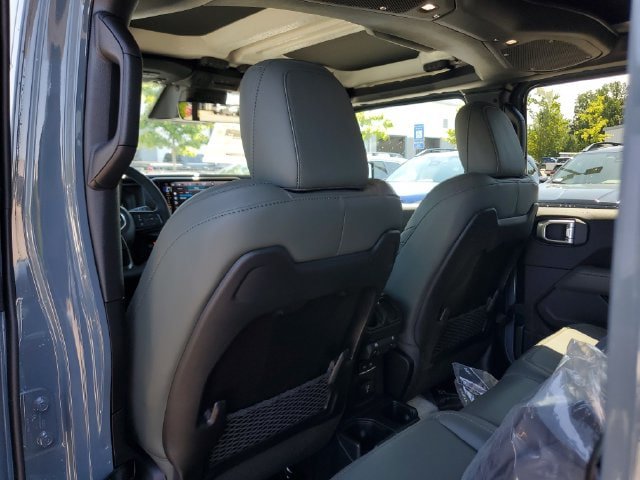 New 2026 Jeep Gladiator Mojave AWD/4WD image 14