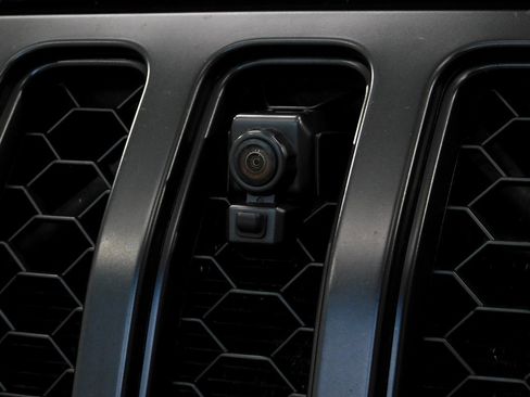 Used 2022 Jeep Wrangler Unlimited Rubicon 4xe w/ Dual Top Group image 19