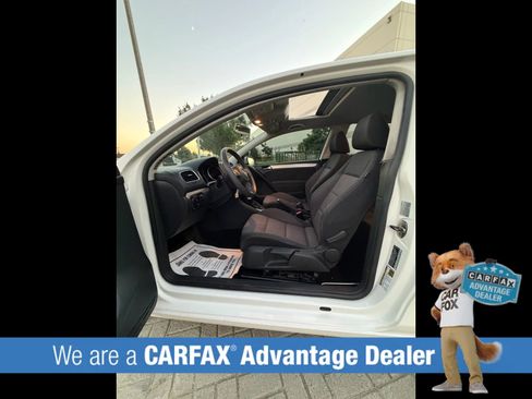 Used 2010 Volkswagen Golf 2-Door image 16