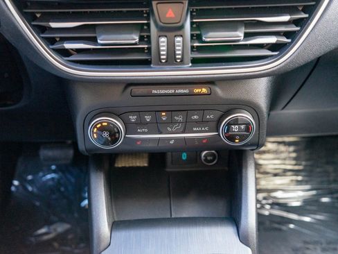 Used 2020 Ford Escape SEL image 24