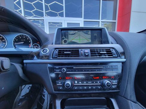 Used 2012 BMW 650i xDrive Convertible AWD/4WD image 19