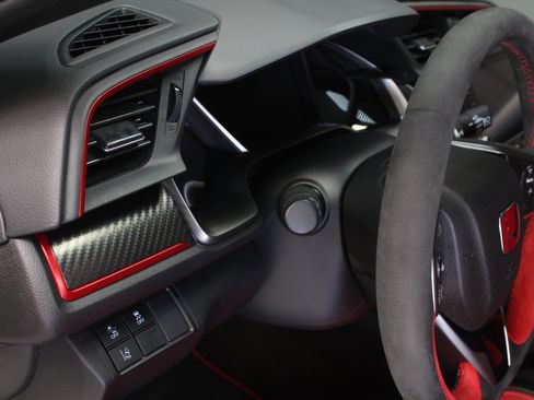 Used 2020 Honda Civic Type R image 41