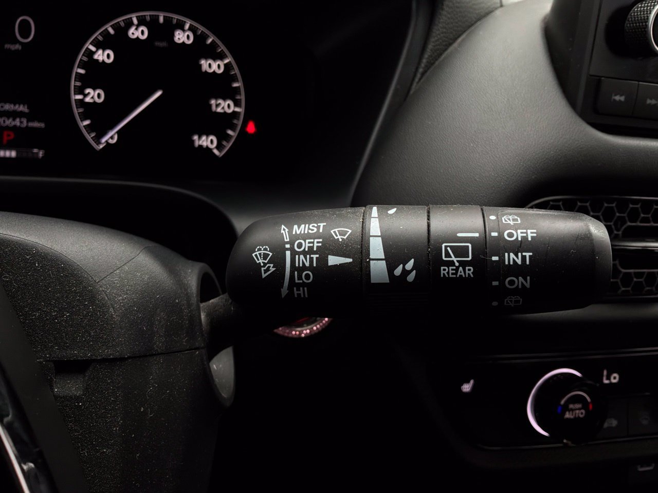 Used 2023 Honda HR-V Sport image 36