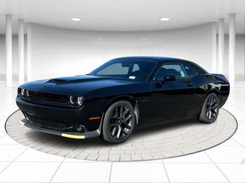 Certified 2022 Dodge Challenger R/T w/ Blacktop Package image 1