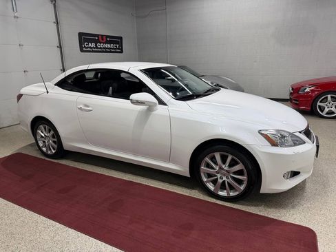 Used 2010 Lexus IS 250C RWD image 44