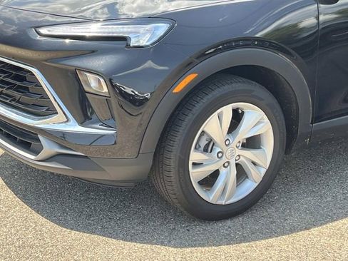 Used 2026 Buick Encore GX Preferred w/ Advanced Technology Package FWD image 9