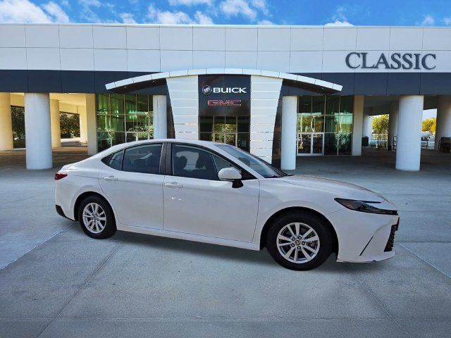 Used 2025 Toyota Camry LE FWD image 2