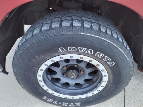 Used 2012 RAM 1500 Classic SLT w/ Luxury Group image 5