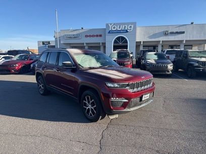 Used 2023 Jeep Grand Cherokee Limited w/ Trailer Tow Prep Group (B)