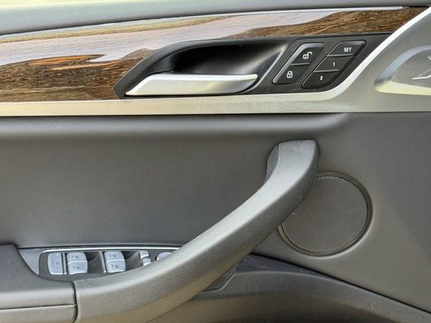 Used 2023 BMW X3 xDrive30i w/ Premium Package image 12