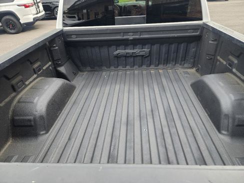 Used 2021 GMC Sierra 1500 AT4 w/ AT4 Preferred Package AWD/4WD image 5