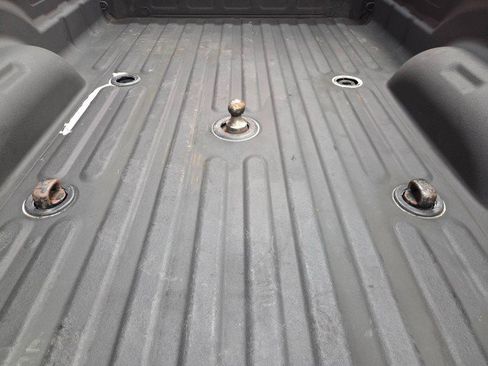 Used 2015 RAM 3500 Laramie image 30