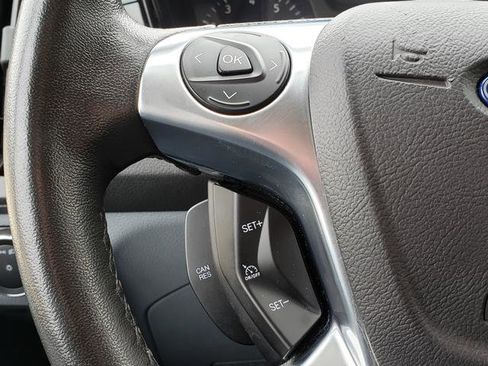 Used 2017 Ford Transit 150 XL image 19