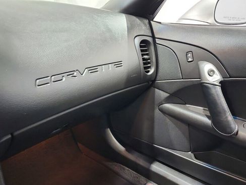 Used 2007 Chevrolet Corvette Coupe RWD image 34