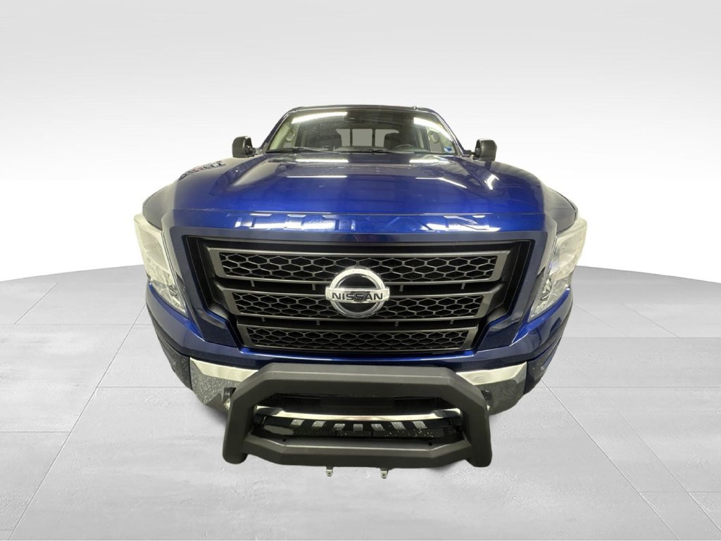 Used 2021 Nissan Titan SV w/ SV Convenience Package AWD/4WD image 4