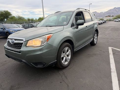 Used 2014 Subaru Forester 2.5i Premium w/ Popular Package #2 AWD/4WD image 3
