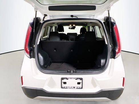 Used 2023 Kia Soul LX w/ Option Group 015 image 34