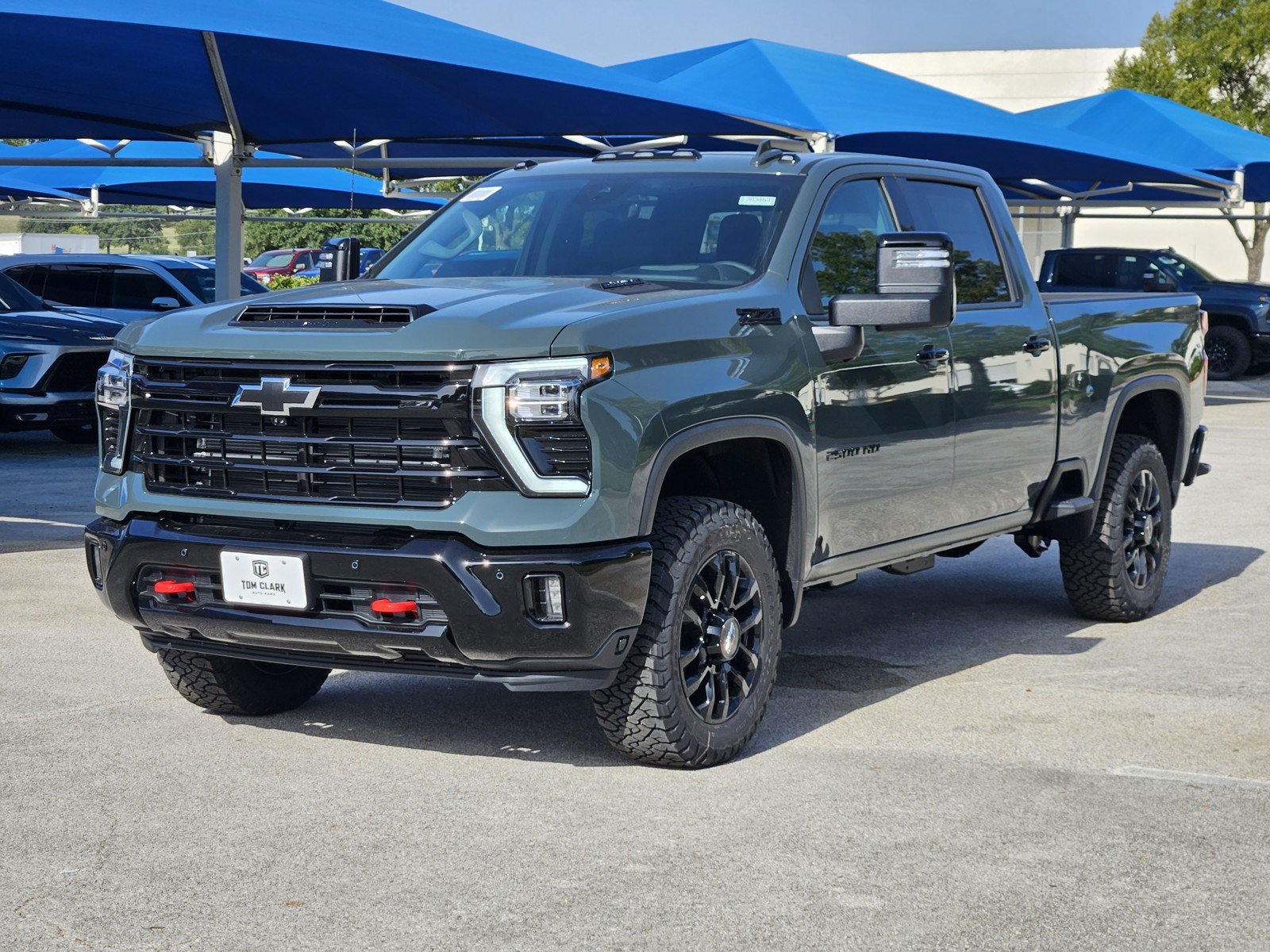 New 2026 Chevrolet Silverado 2500 LTZ w/ LTZ Plus Package AWD/4WD image 2