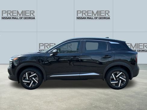 New 2026 Nissan Kicks SV w/ SV Premium Package image 8