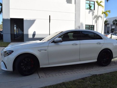 Used 2018 Mercedes-Benz E 63 AMG S image 4