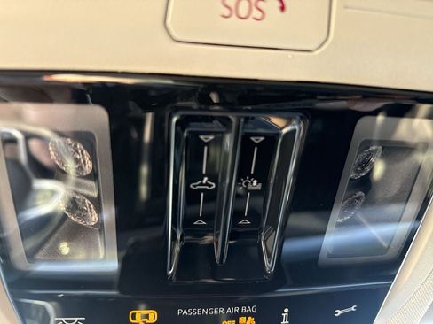 New 2026 Volkswagen Tiguan SE AWD/4WD image 12