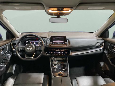 Used 2021 Nissan Rogue SV w/ Premium Package image 21