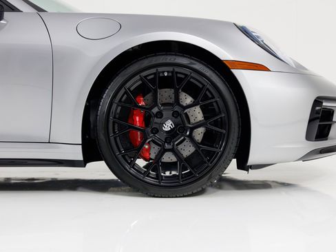 Used 2022 Porsche 911 Targa 4S image 14