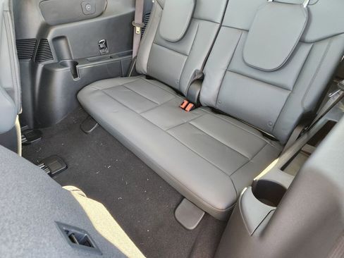 New 2026 Ford Explorer Active w/ Active Comfort Package image 26