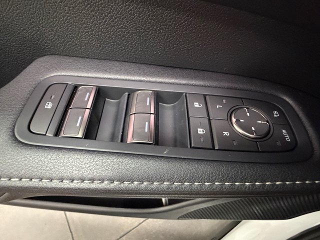 New 2026 Lexus RX 350 w/ Convenience Package AWD/4WD image 18