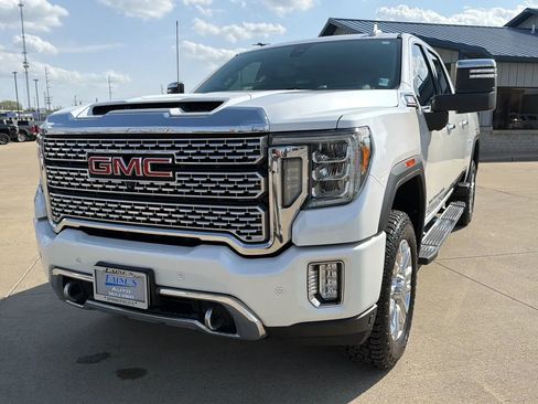 Used 2020 GMC Sierra 2500 Denali w/ Denali Ultimate Package image 3