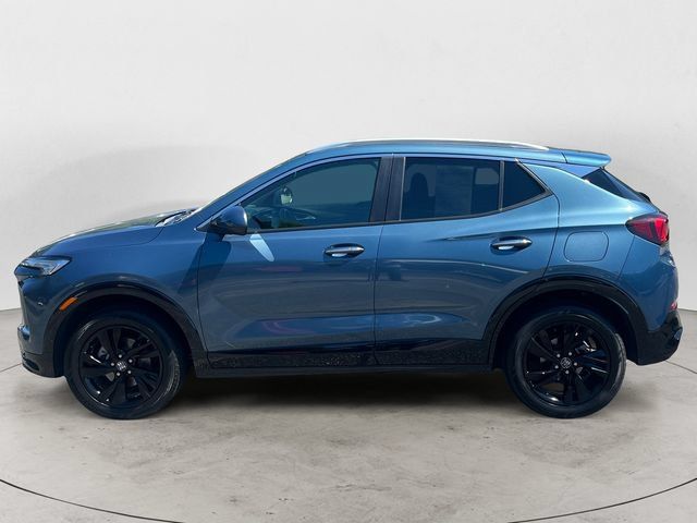 Used 2024 Buick Encore GX Sport Touring AWD/4WD image 2