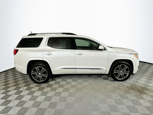 Used 2018 GMC Acadia Denali w/ Technology Package image 8