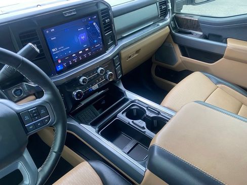 Used 2025 Ford F250 Lariat w/ Chrome Package AWD/4WD image 25