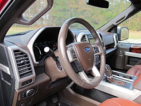 Used 2018 Ford F150 King Ranch w/ Equipment Group 601A Luxury image 27