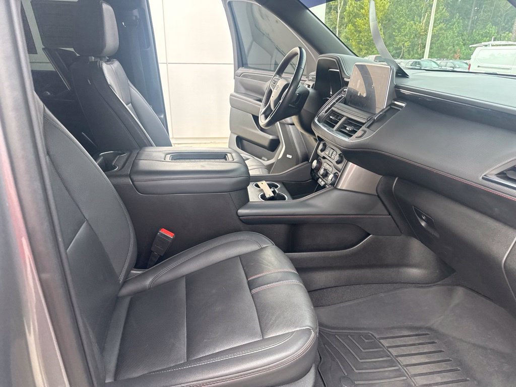 Used 2022 Chevrolet Tahoe RST w/ Luxury Package RWD image 38