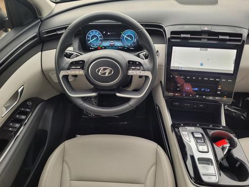 Used 2024 Hyundai Tucson SEL image 16