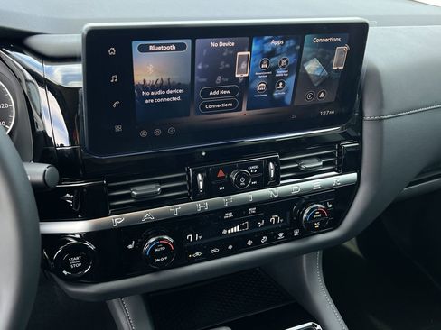 New 2026 Nissan Pathfinder SV image 11