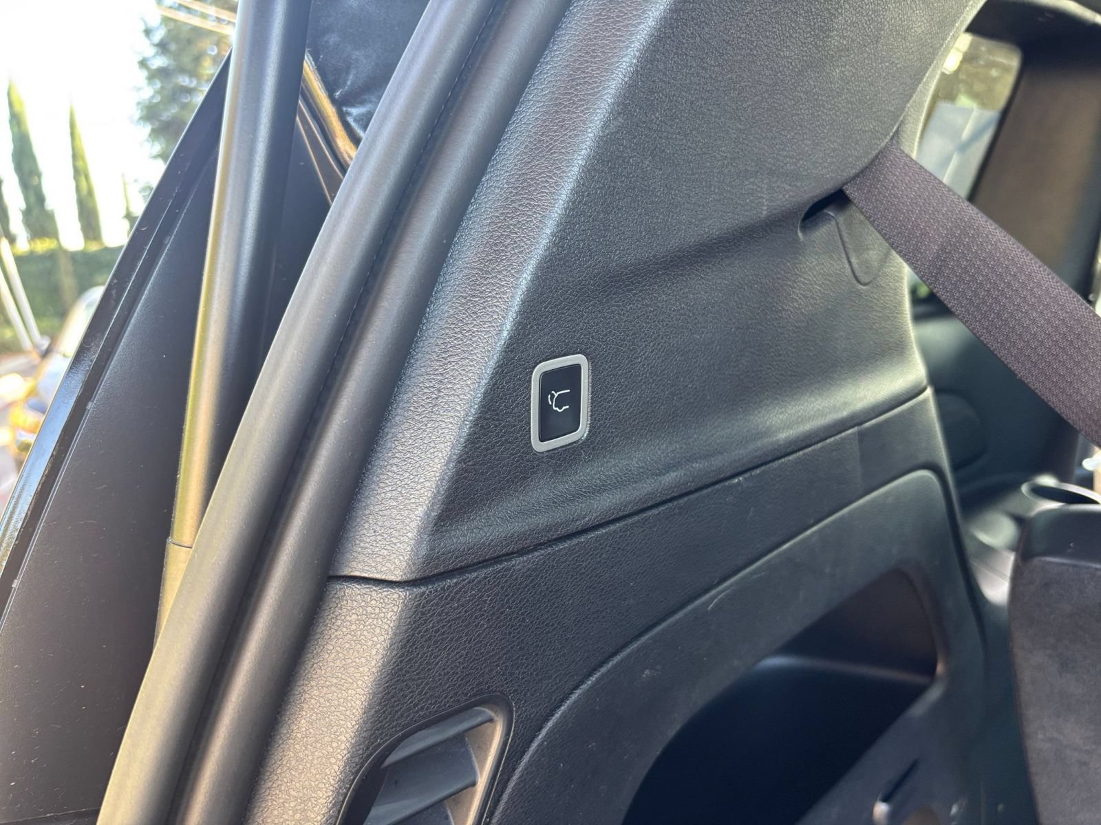 Used 2025 Chrysler Pacifica Select FWD image 22
