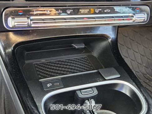 Used 2023 Mercedes-Benz CLA 250 4MATIC image 20