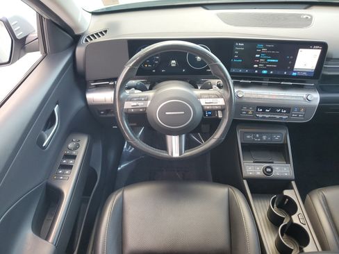 Used 2024 Hyundai Kona Limited image 22