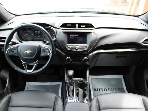 Used 2023 Chevrolet TrailBlazer ACTIV FWD image 41