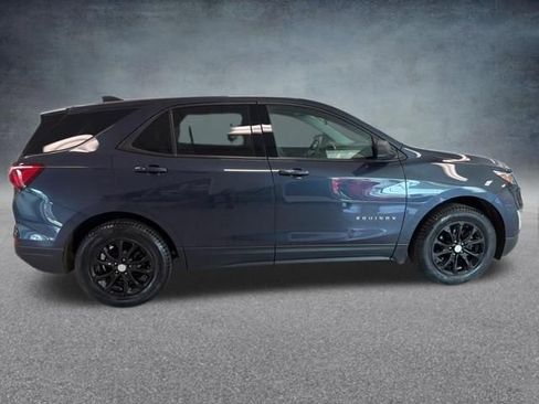 Used 2019 Chevrolet Equinox LS w/ LS Convenience Package image 6