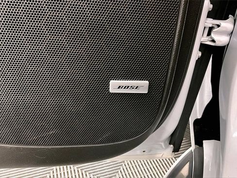 Used 2022 Buick Enclave Premium w/ Experience Buick Package image 28