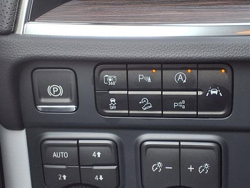 New 2026 Chevrolet Tahoe Premier image 11