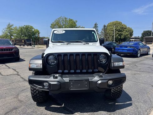 Used 2023 Jeep Wrangler Unlimited Sport AWD/4WD image 4