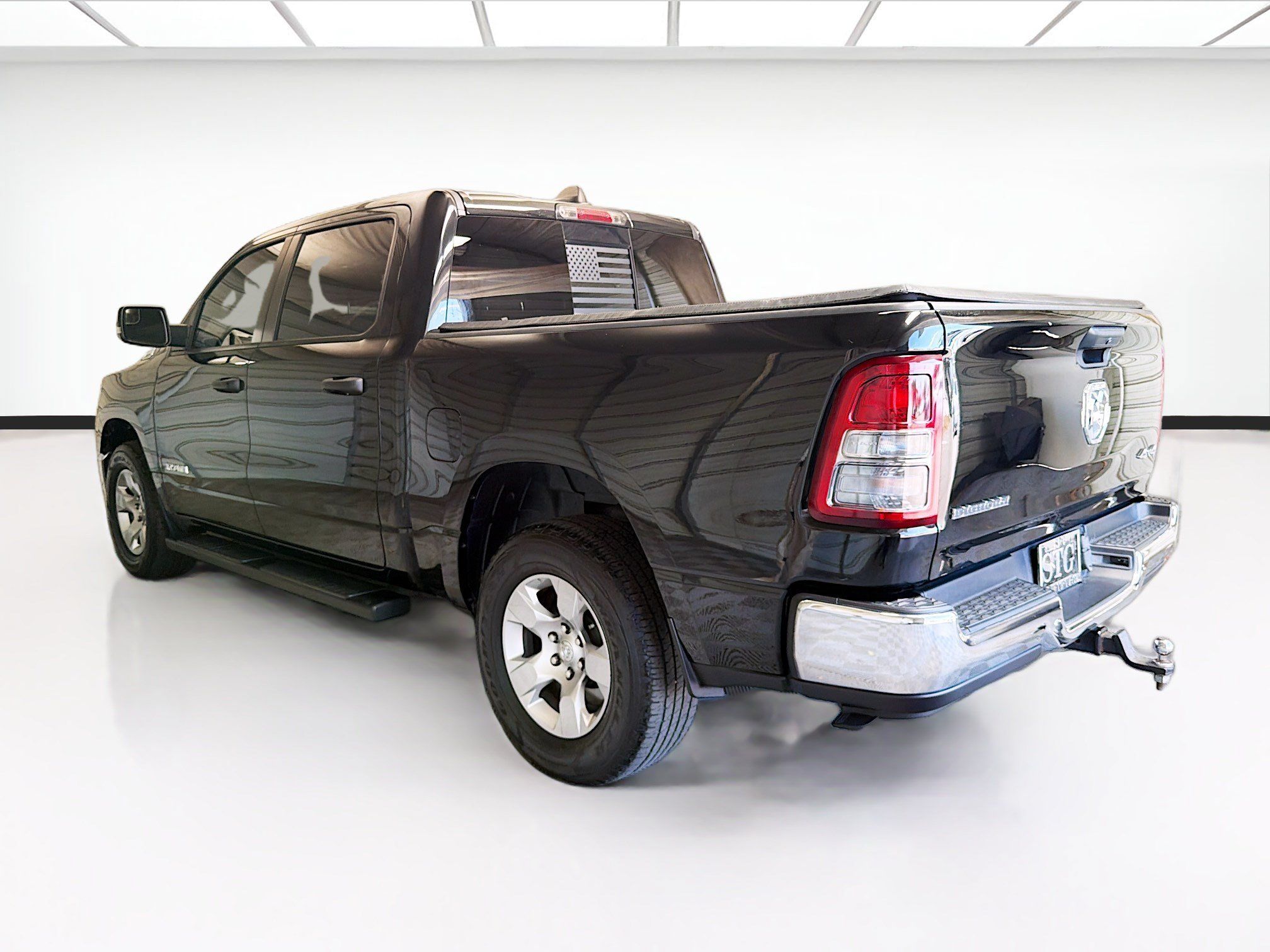 Used 2023 RAM 1500 Big Horn AWD/4WD image 6