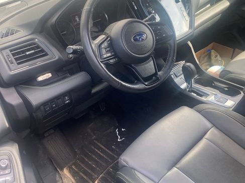 Used 2024 Subaru Ascent Onyx Edition AWD/4WD image 5