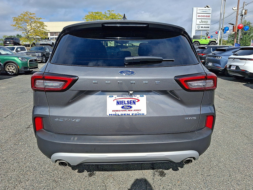 Certified 2025 Ford Escape Active AWD/4WD image 29