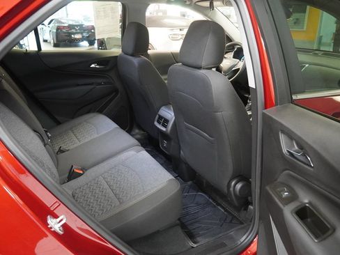 Used 2024 Chevrolet Equinox LT w/ LPO, Floor Liner Package AWD/4WD image 23